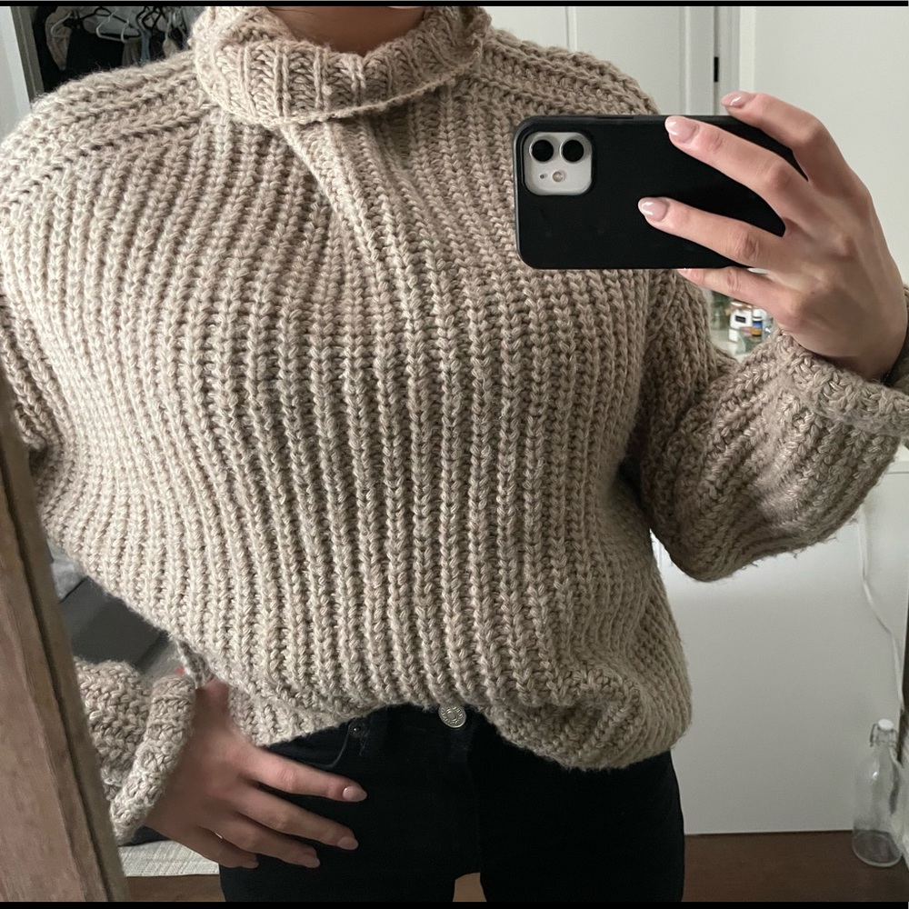 Brown knit turtleneck